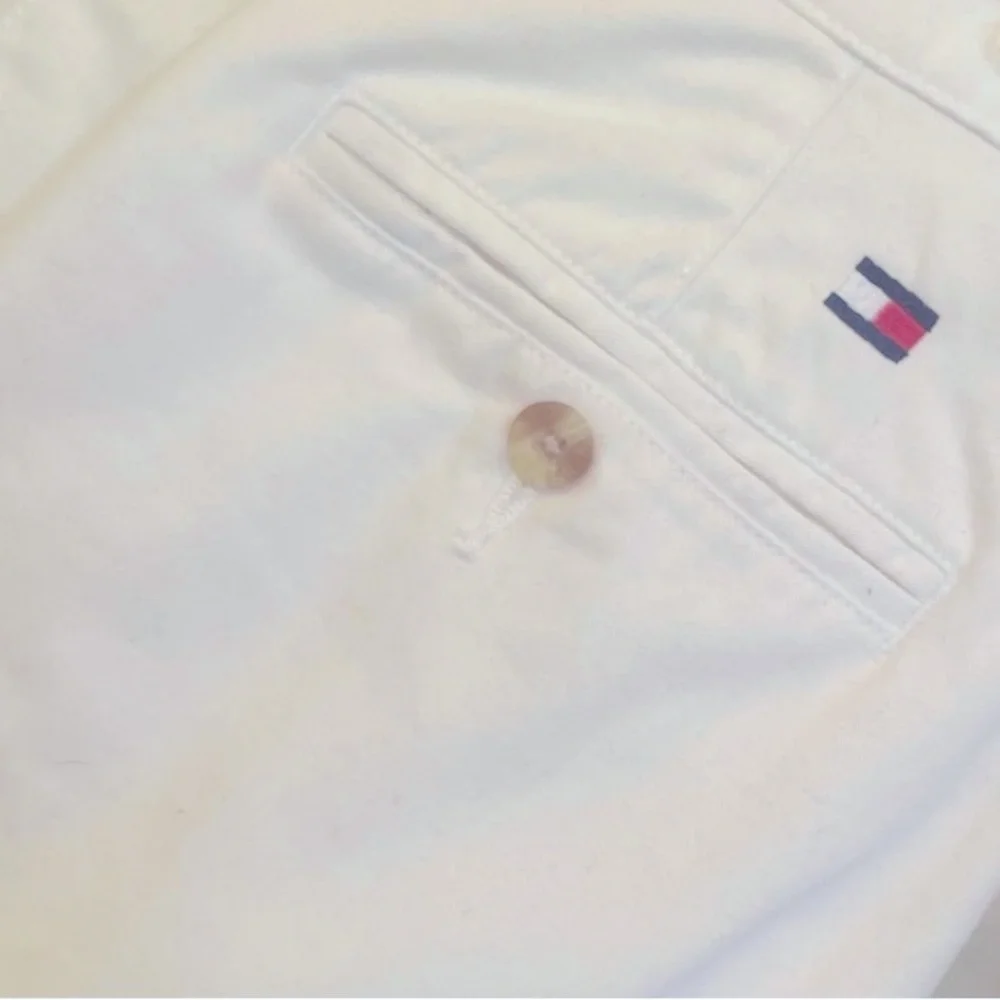 High Waisted Shorts Mom Style Pleated Front White Vintage Tommy Hilfiger Size 10